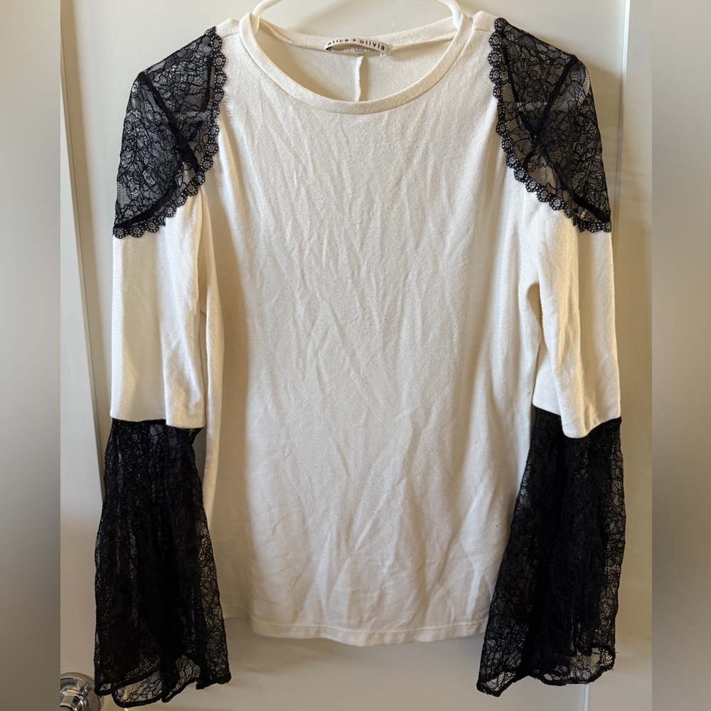 Lace Bell Sleeve Top, Size M by Alice + Olivia